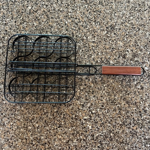 Charcoal Companion Mini Burger grill basket. NWOT. - Picture 3 of 4